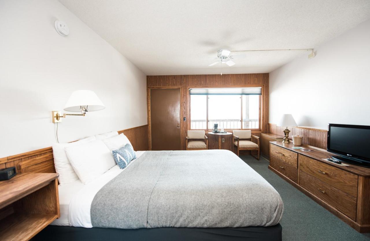 Seagull Bay Motel Bayfield Room photo