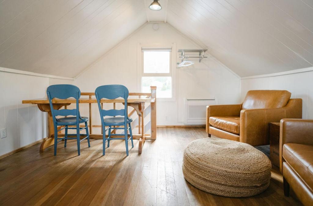 Seagull Bay Motel Bayfield Room photo
