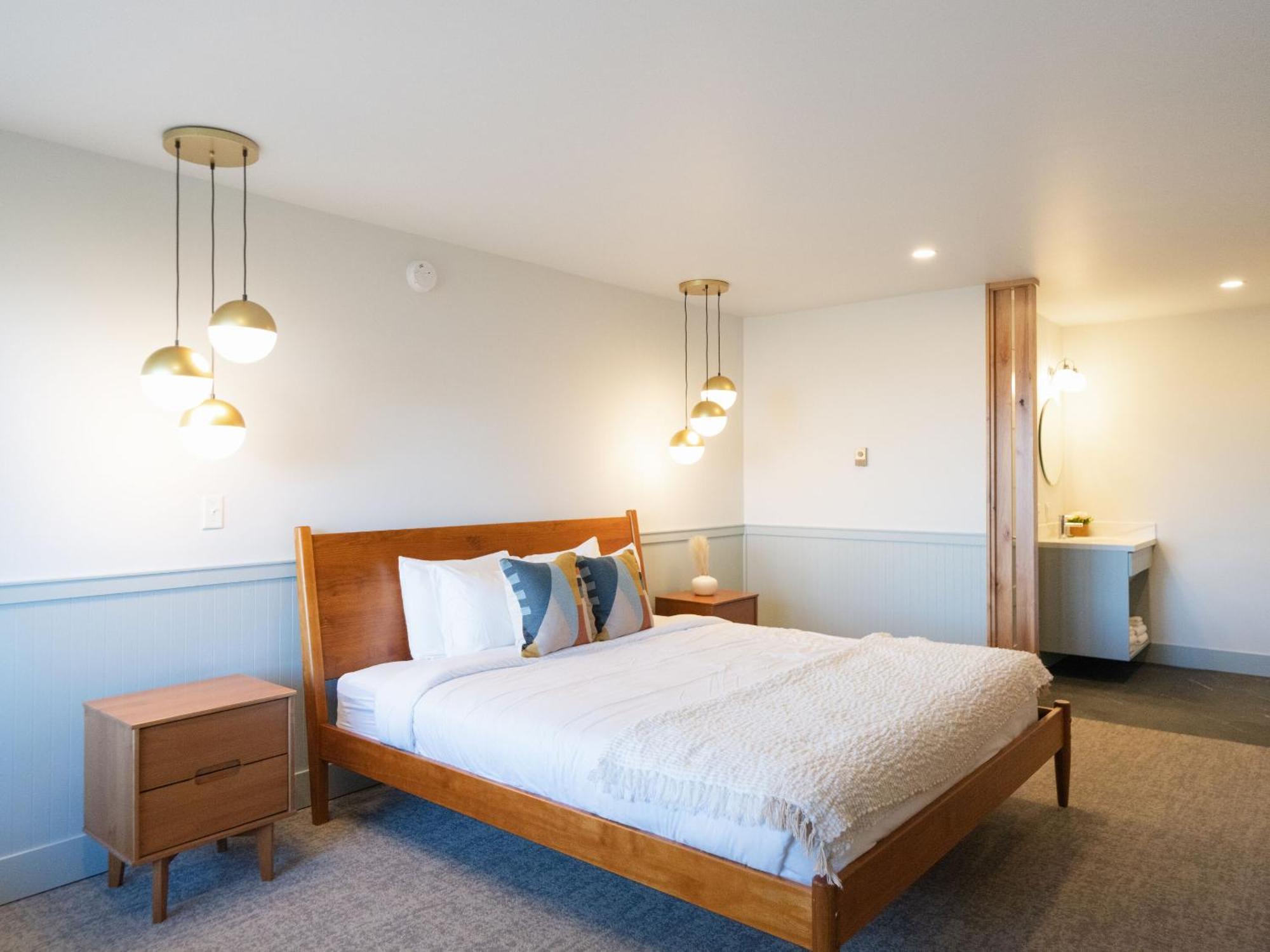 Seagull Bay Motel Bayfield Room photo