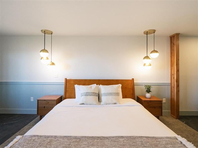 Seagull Bay Motel Bayfield Room photo